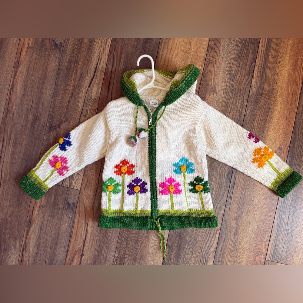 Casa De La Lana Zip-Up Hoodie
